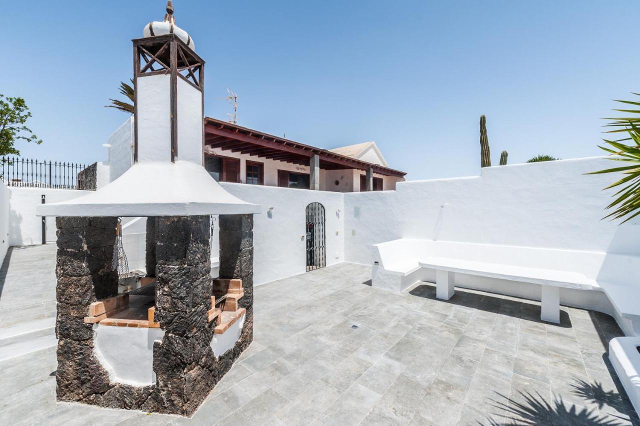 Magnifica Villa Al Lado Del Mar Arrecife  Esterno foto