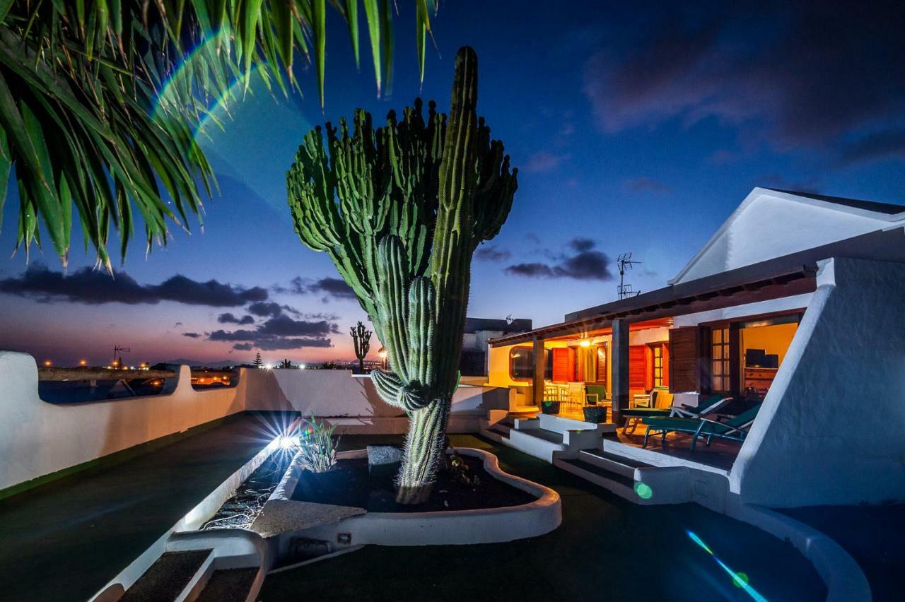 Magnifica Villa Al Lado Del Mar Arrecife  Esterno foto